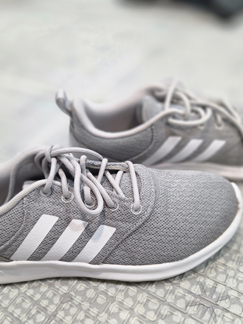 adidas Light Grey Women's Athletic Sneakers with White Stripes